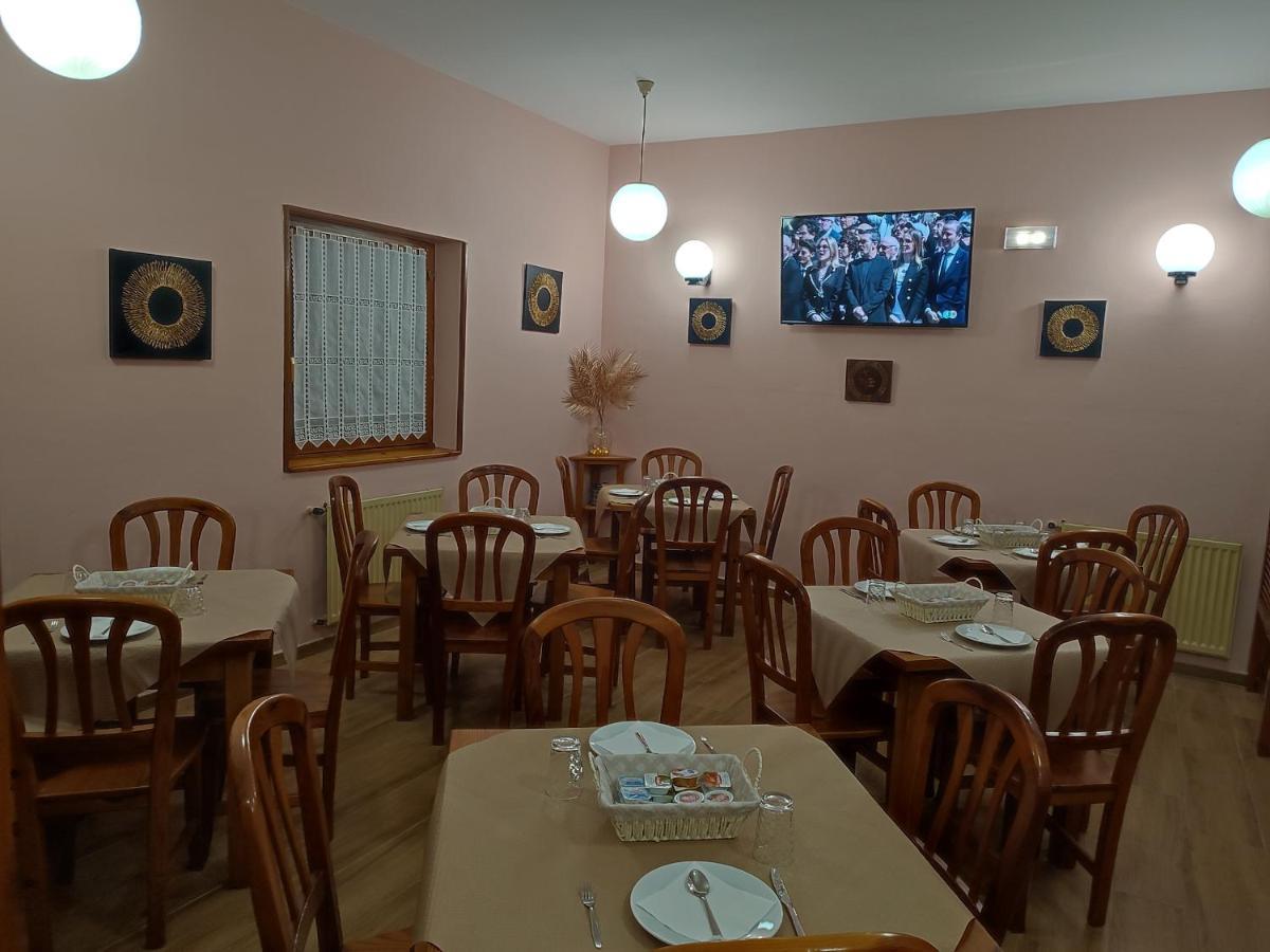 La Salmonera Cangas De Onis Caño Zewnętrze zdjęcie